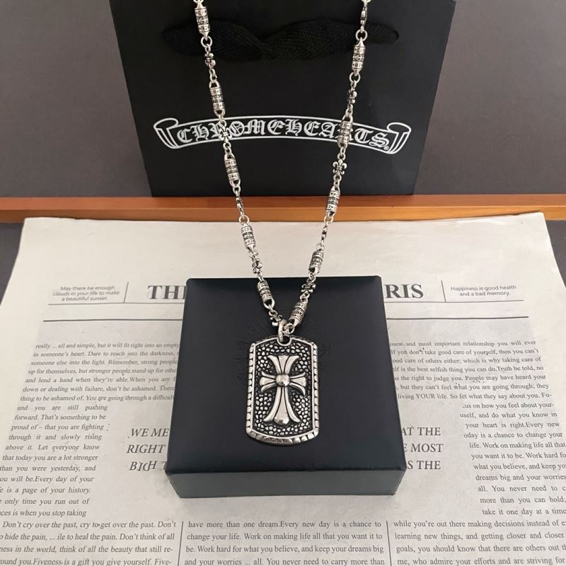 Ch**me He**ts necklaces